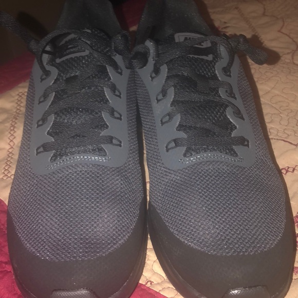NIKE maxdynasty brandnew shoes - Picture 4 of 4